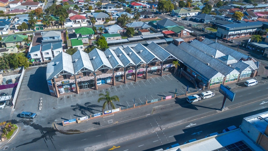 Commercial Property for Sale in Vincent Eastern Cape